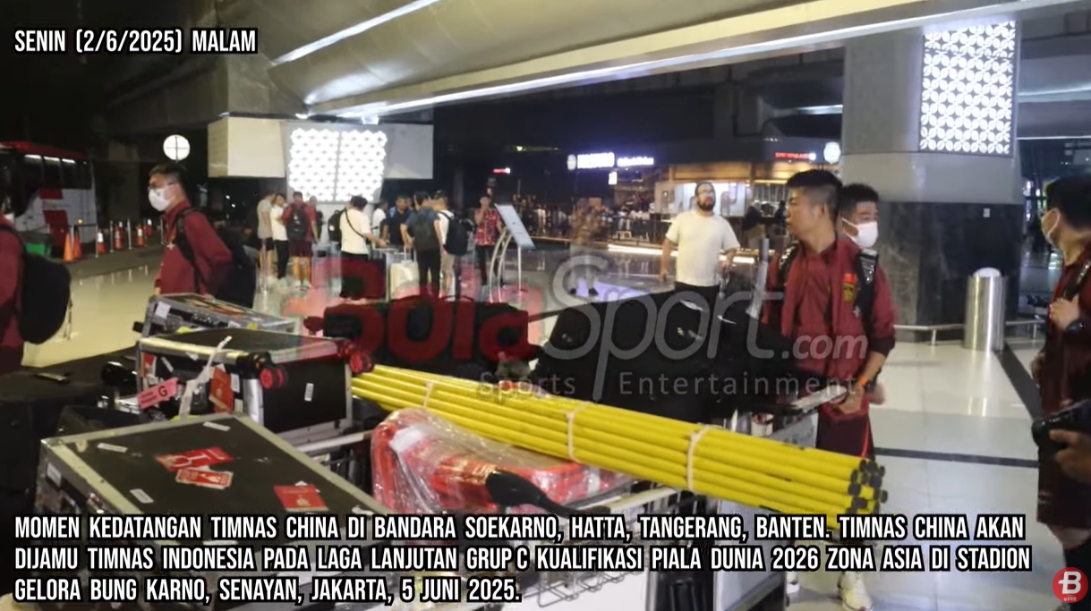 印尼媒體9分鐘跟拍國足抵達(dá)視頻，不由感嘆：裝備齊整！