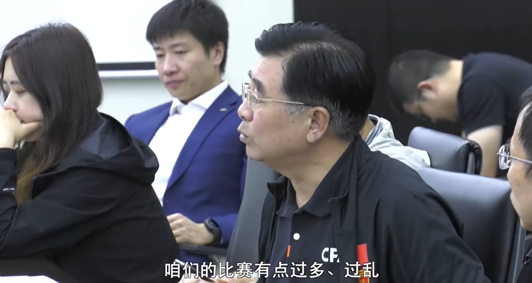 宋凱：技術(shù)是磨出來(lái)的，咱們的比賽有點(diǎn)過(guò)多過(guò)亂，高質(zhì)量比賽太少