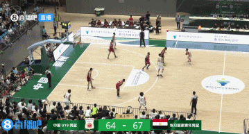 絕平機會可惜走步！楊溢4中1拿到5分2板6助1斷 5次失誤