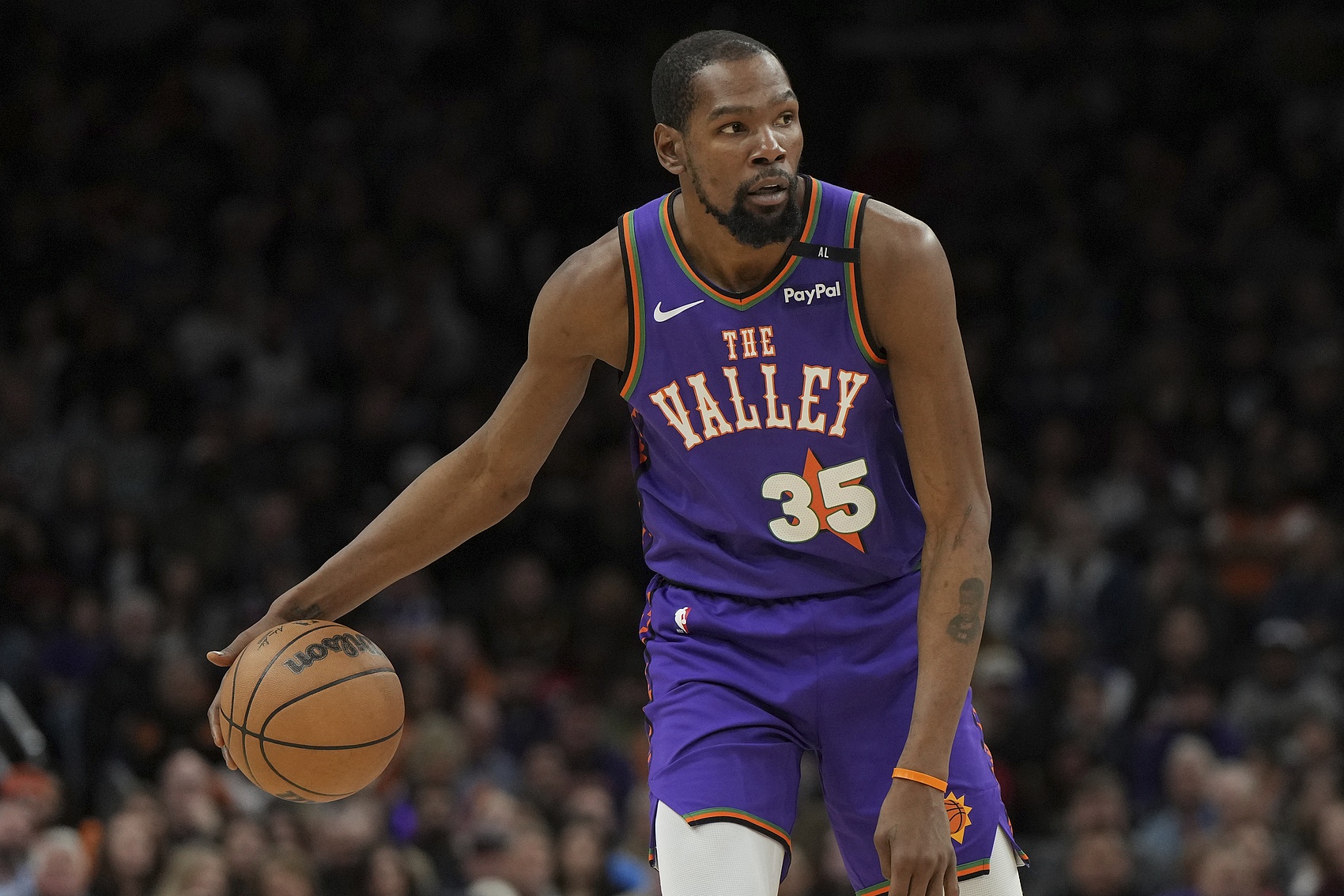 ??KD：球迷在關(guān)于我的職業(yè)生涯這一點上根本辯不贏我 試試看！