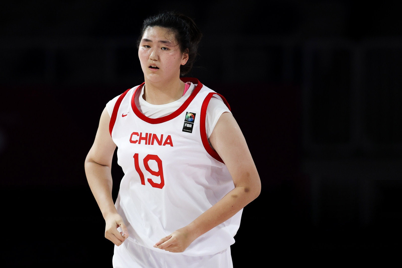 進攻完全打開！中國女籃半場49-44日本女籃 手握5分優(yōu)勢