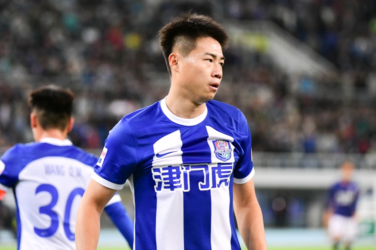 津媒：津門虎客戰(zhàn)梅州全力爭勝，楊帆右腿后側(cè)肌拉傷恢復(fù)需三周