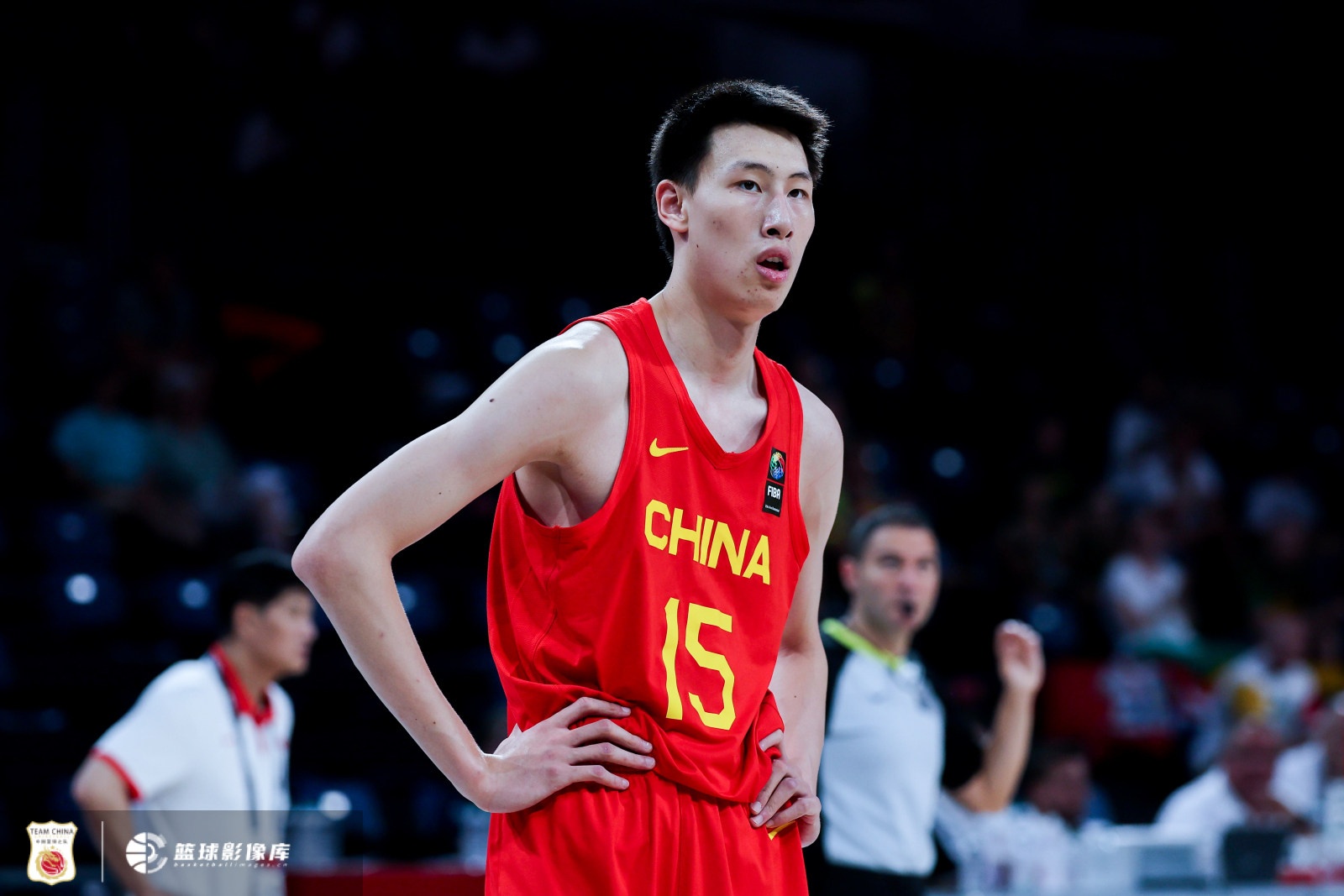 趙環(huán)宇：郇斯楠實齡情況下已是U19大腿 國內(nèi)or國外發(fā)展爭論可休矣