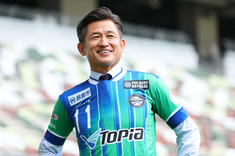 踢到退休？三浦知良：年輕20歲的長友佑都還在努力，怎能不努力？