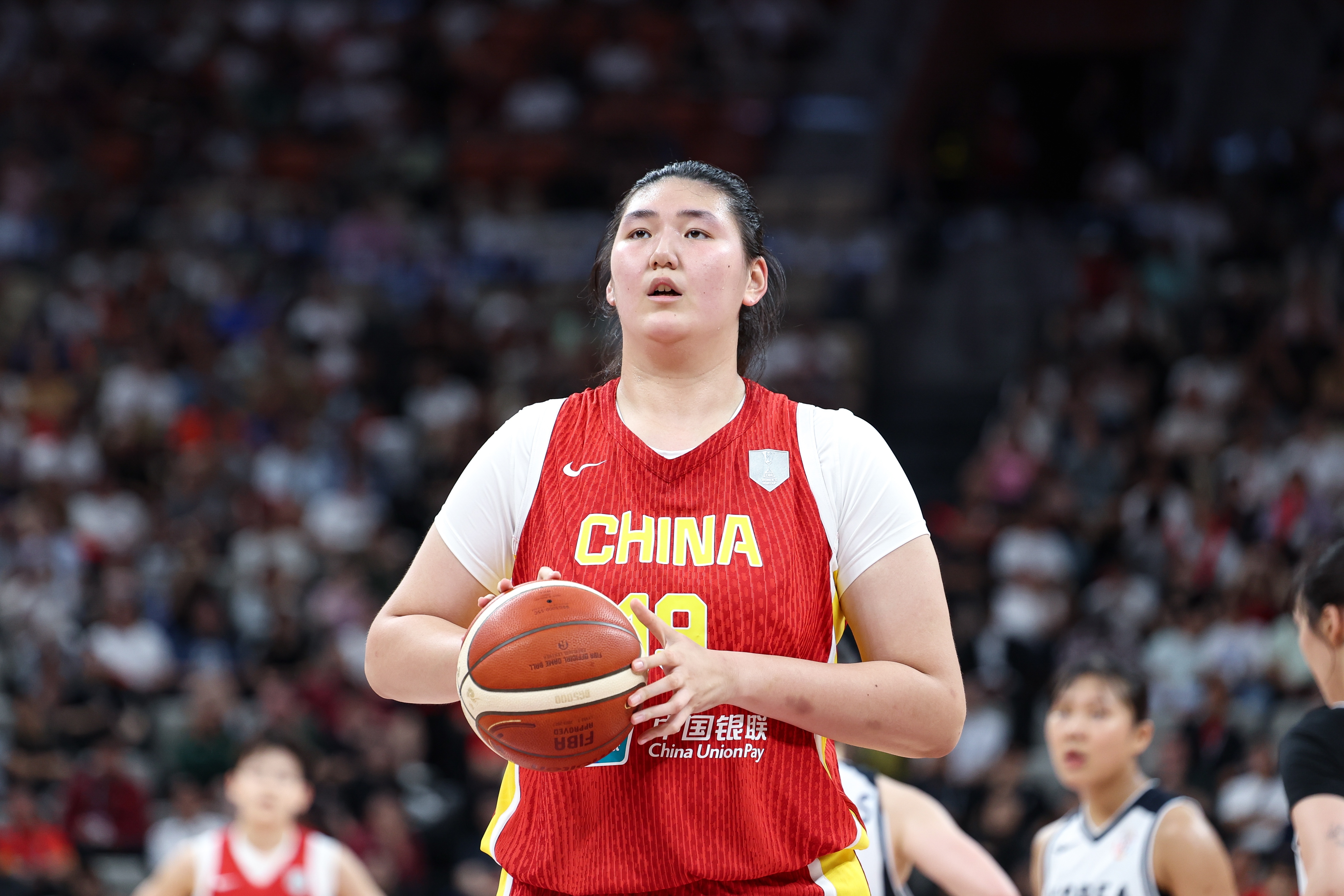 馬健：籃球場(chǎng)上身高就是實(shí)力 特別是女子 張子宇韓旭還有提升空間