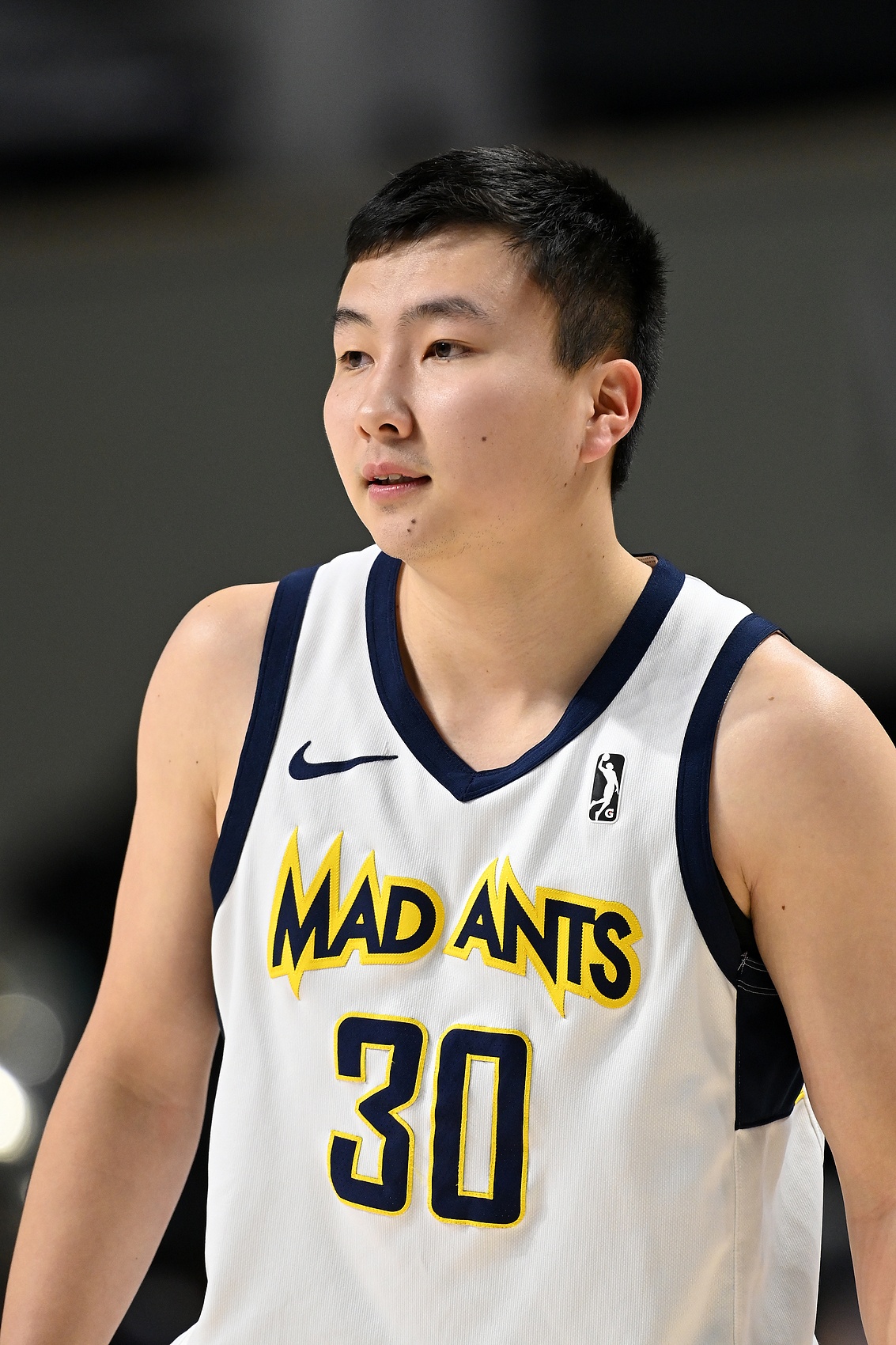 出手很多！富永啟生13投4中&三分8中2 得到12分正負(fù)值+6