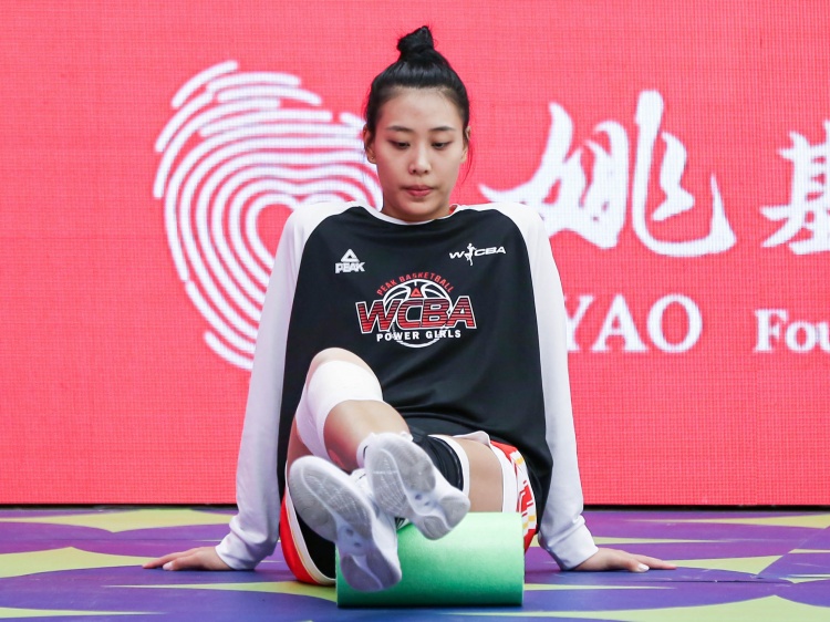 力克美國！唐子婷：不管哪一支中國女籃的隊(duì)伍都不會輕易地低頭