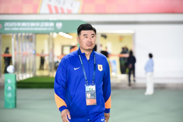 魯媒：泰山適應(yīng)三中衛(wèi)但問題未完全解決 主打地面配合激活瓦科