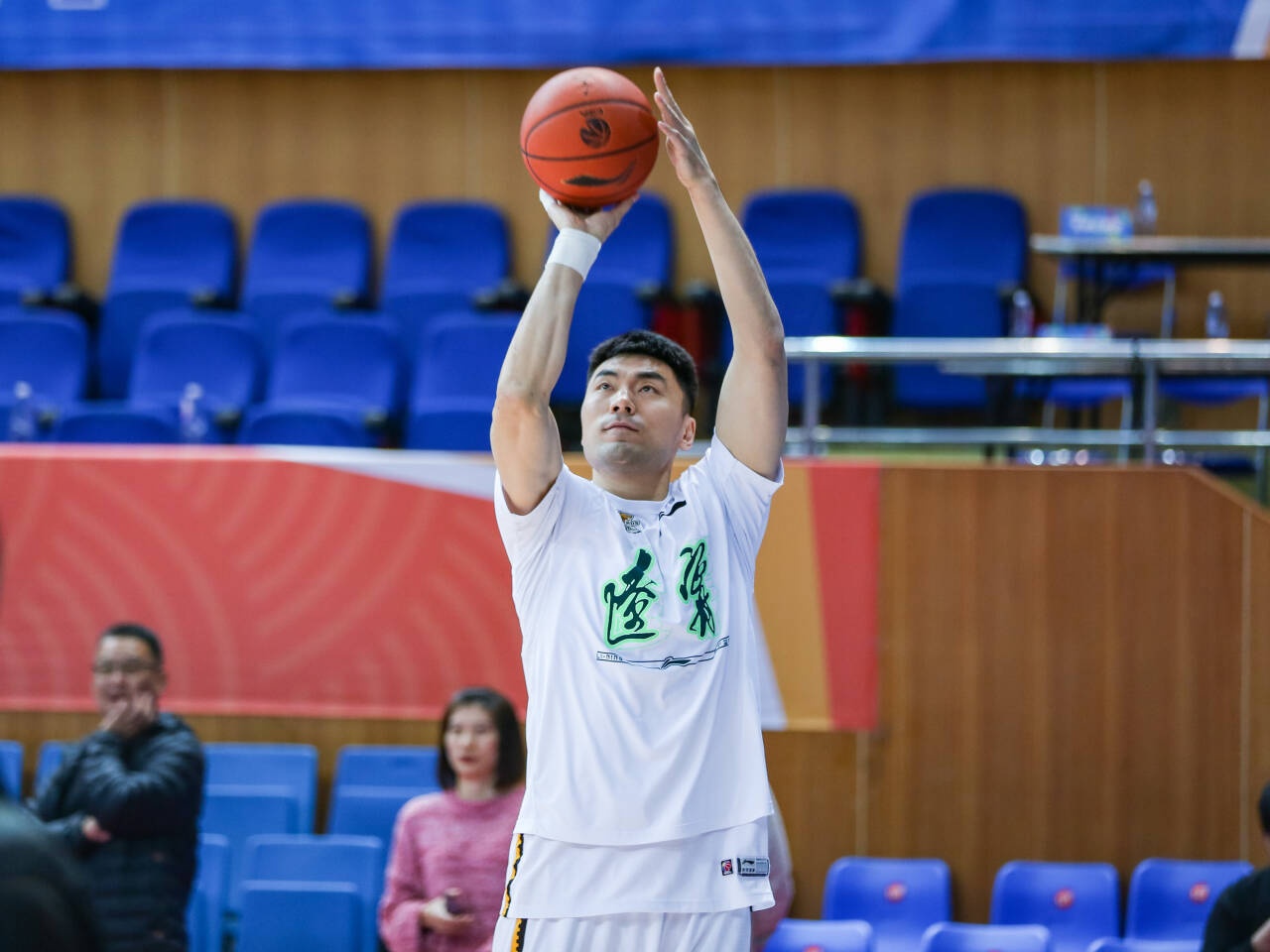 李曉旭將開啟在遼寧男籃的第21個賽季 出戰(zhàn)19個賽季&4奪總冠軍