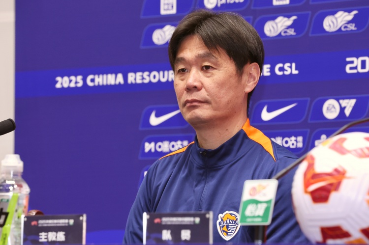 足球報：青島海牛時隔21輪后再次迎來5外援，絕平泰山暫離降級區(qū)