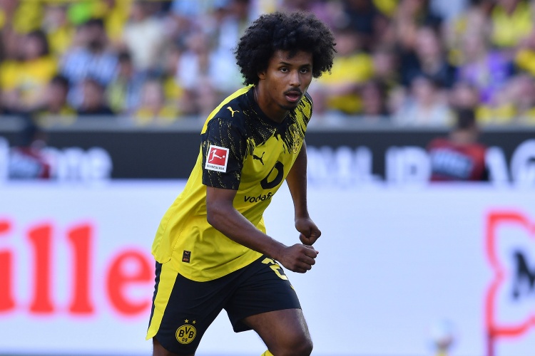 1粒進(jìn)球1次關(guān)鍵傳球，阿德耶米當(dāng)選多特2-0美因茨全場(chǎng)最佳球員